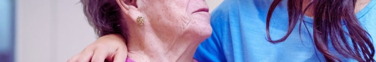 שאלות לפני בחירת מטפל סיעודי – מדריך למשפחות